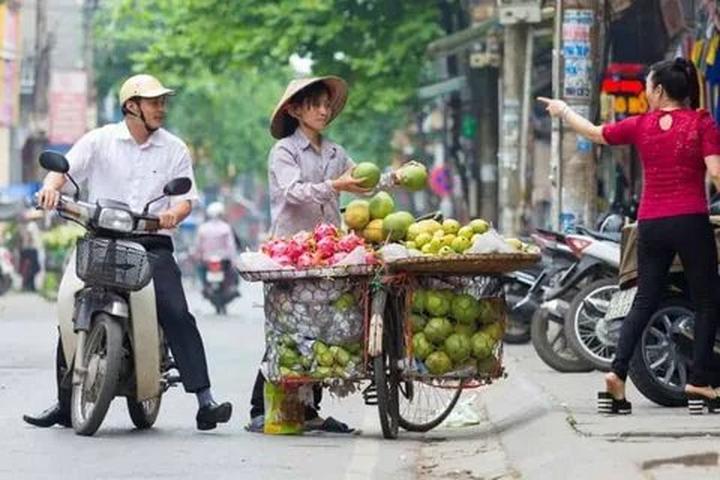 Từ 2 kiểu áo hot nhất hè này: đến chiến lược content: Hotspot Matrix chia sẻ